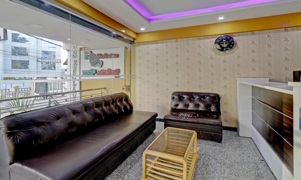Hotel Itsy By Treebo - Palm Emirates à Bangalore Extérieur photo