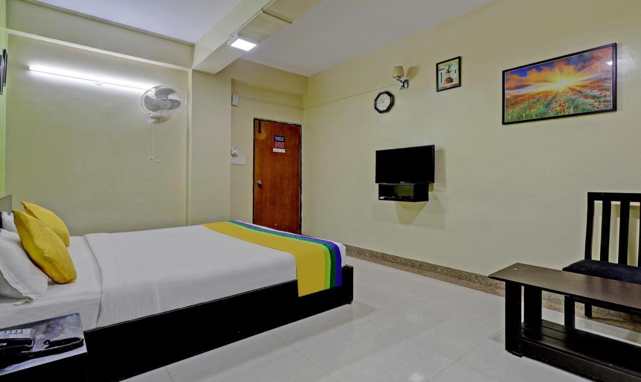 Hotel Itsy By Treebo - Palm Emirates à Bangalore Extérieur photo