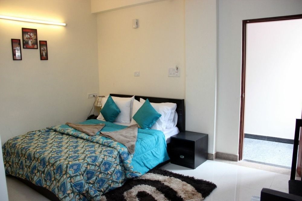 Hotel Itsy By Treebo - Palm Emirates à Bangalore Extérieur photo